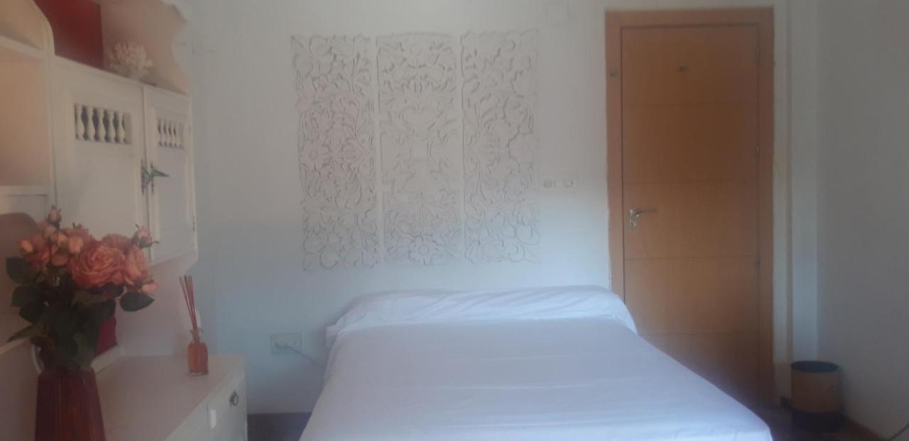 Habitaciones Amplias En El Centro De Гранада Экстерьер фото