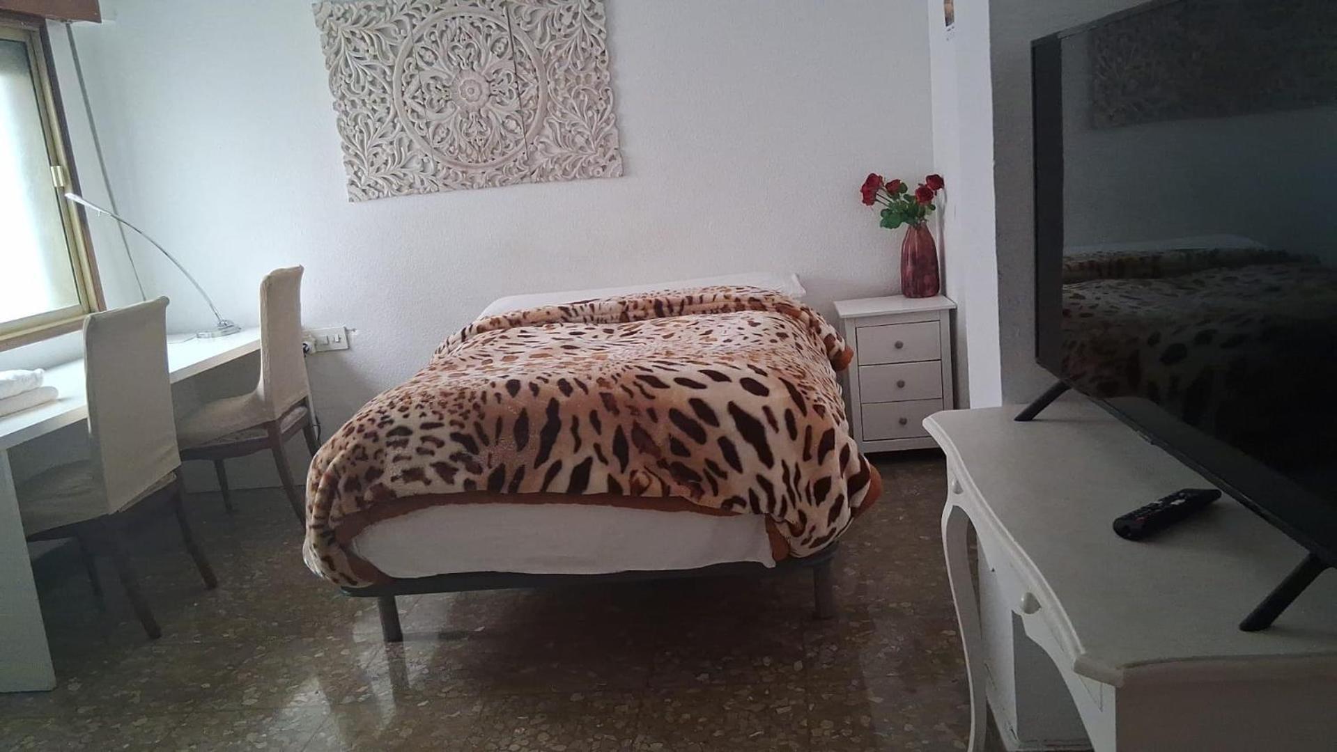 Habitaciones Amplias En El Centro De Гранада Экстерьер фото